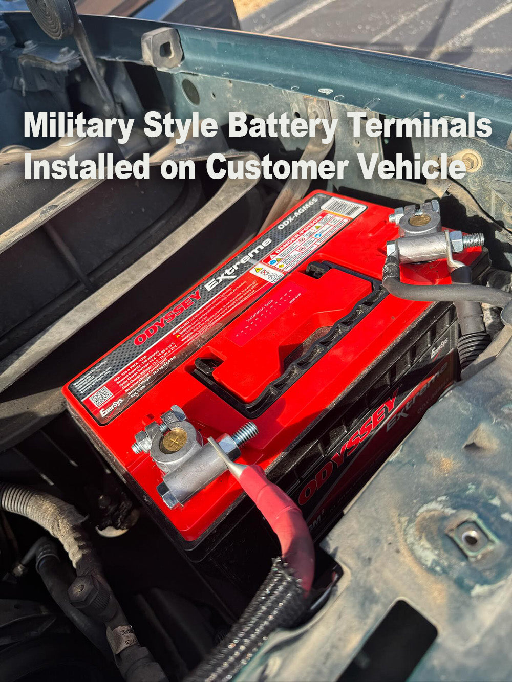 Durable and reliable Ford Powerstroke 7.3 Diesel F250/F350 OBS (1990-1997) Big 7 battery cable kit, designed to handle tough off-road environments.